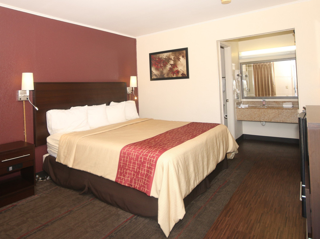 Red Roof Inn Santee主图