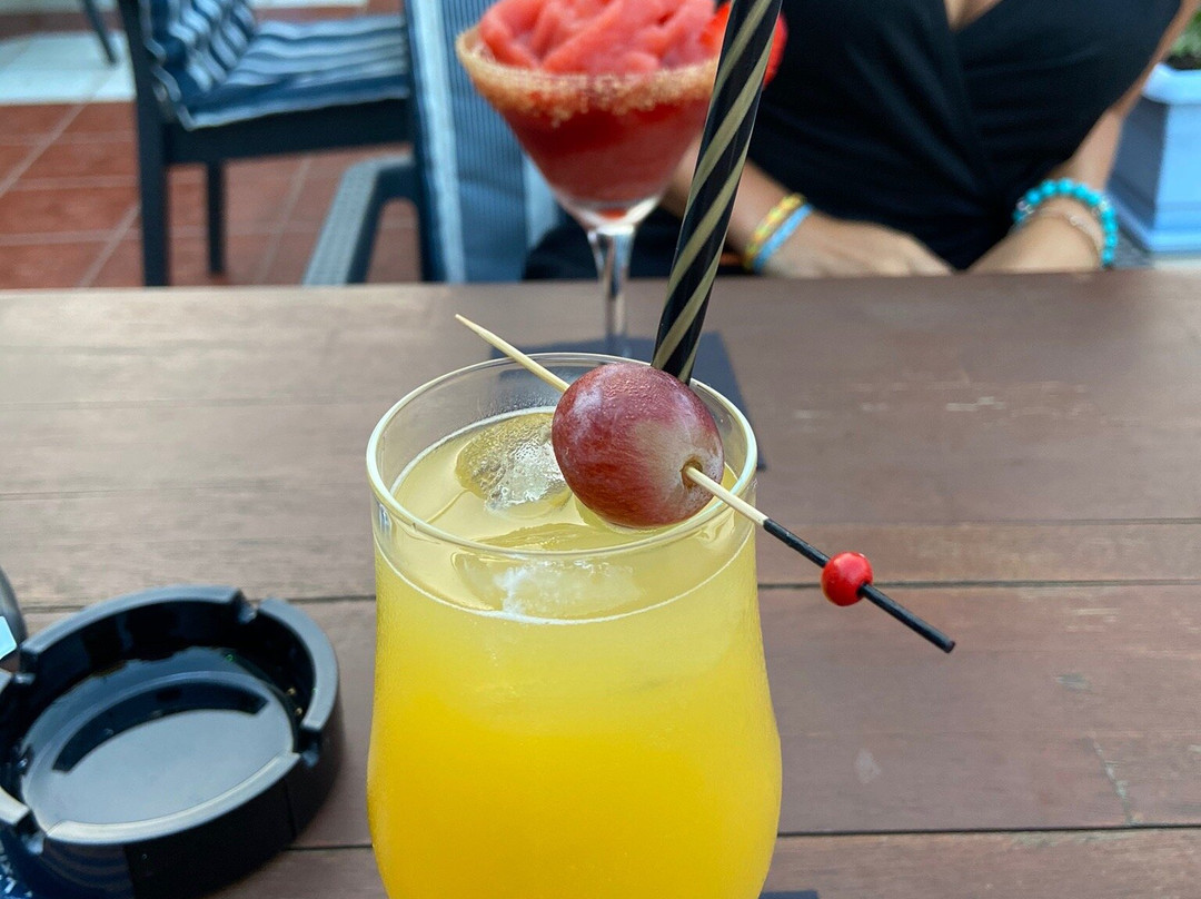 SixtySix Shisha Cocktail Bar景点图片