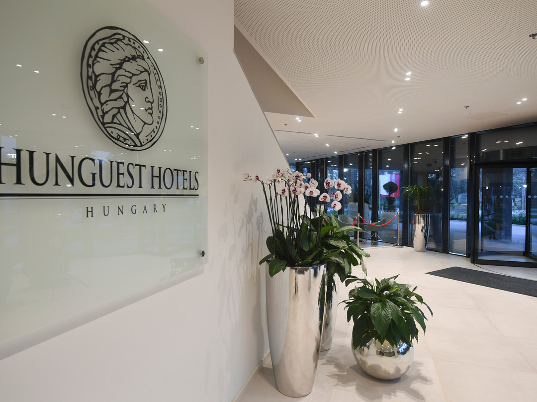 Hunguest Hotel Sóstó主图