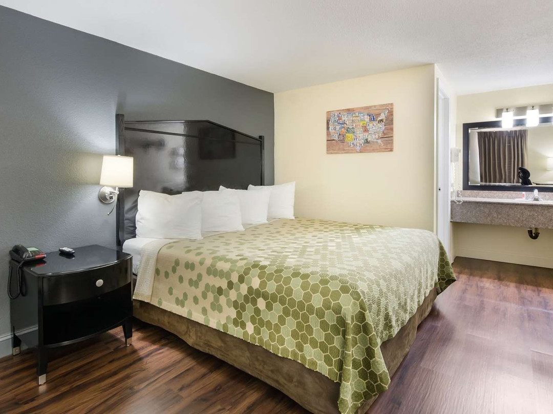 伊克诺酒店主图