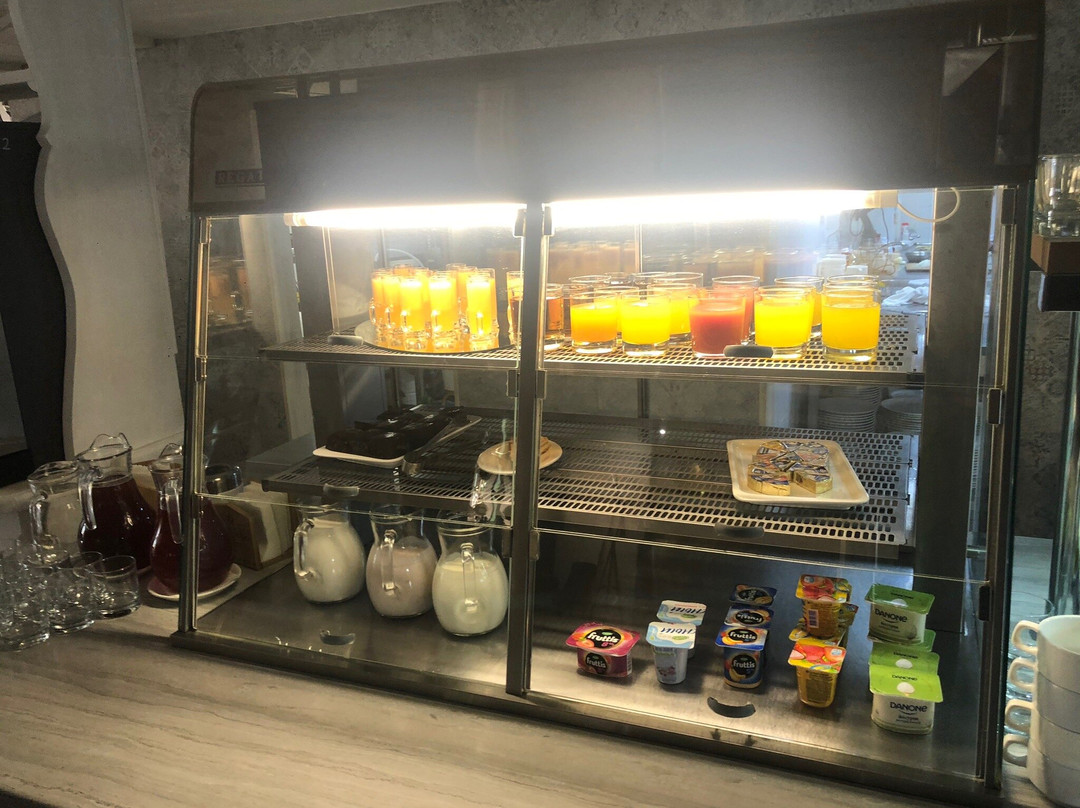 Kamarooms Business Hotel & Spa主图