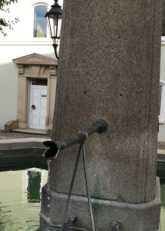 Jean Paul Brunnen-Hof必去景点
