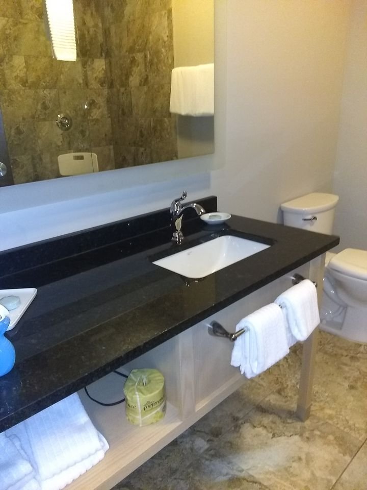Timberlake Hotel-浴室
