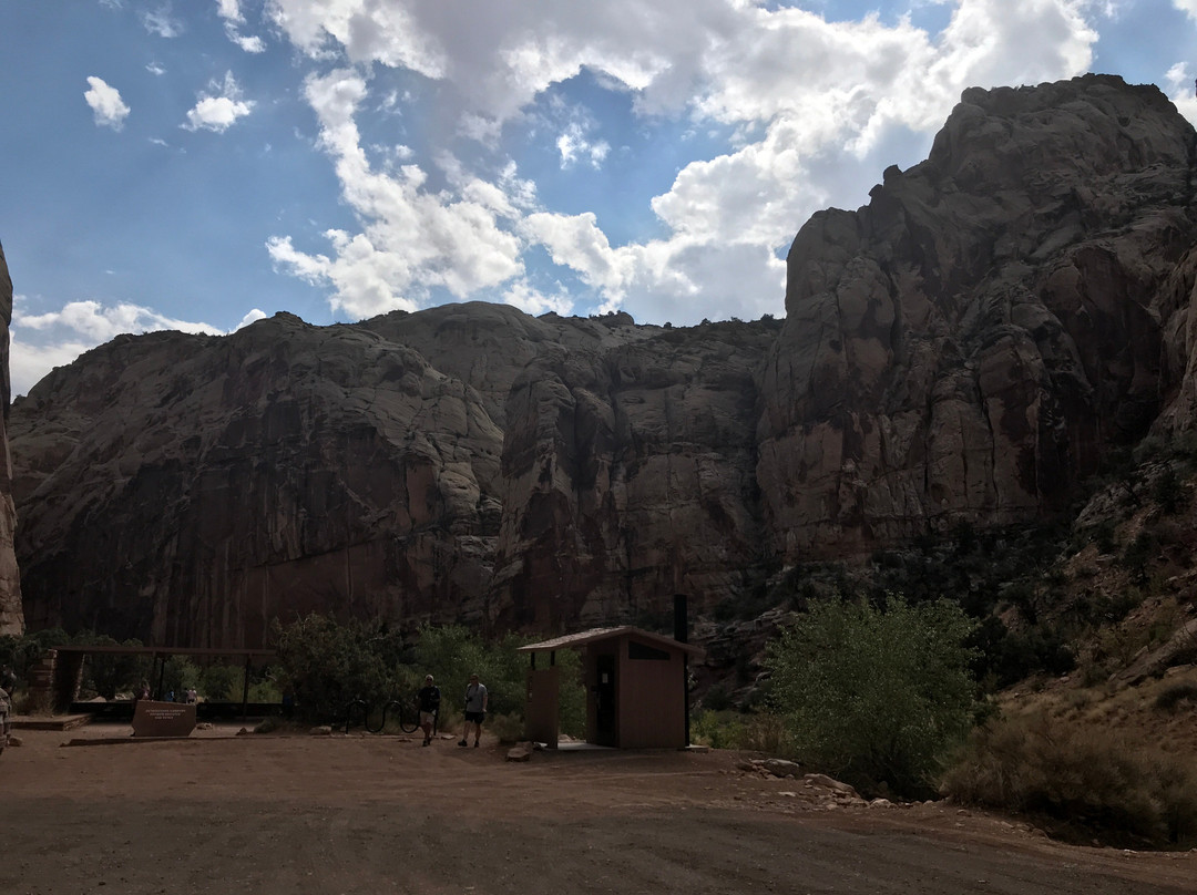 Capitol Gorge Trail景点图片