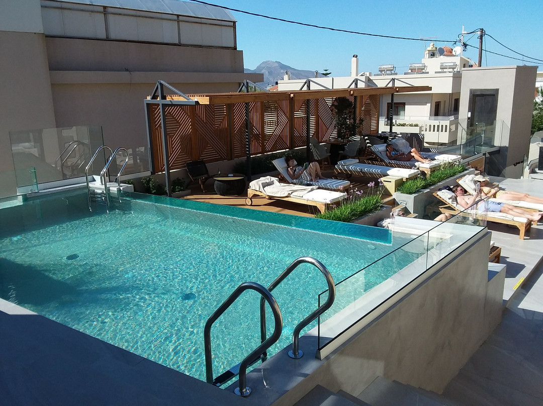 Casa D'irene Deluxe Hotel主图