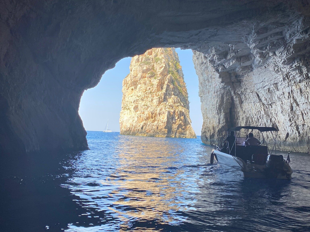 Corfu Town Boat Rental-科孚市必去景点