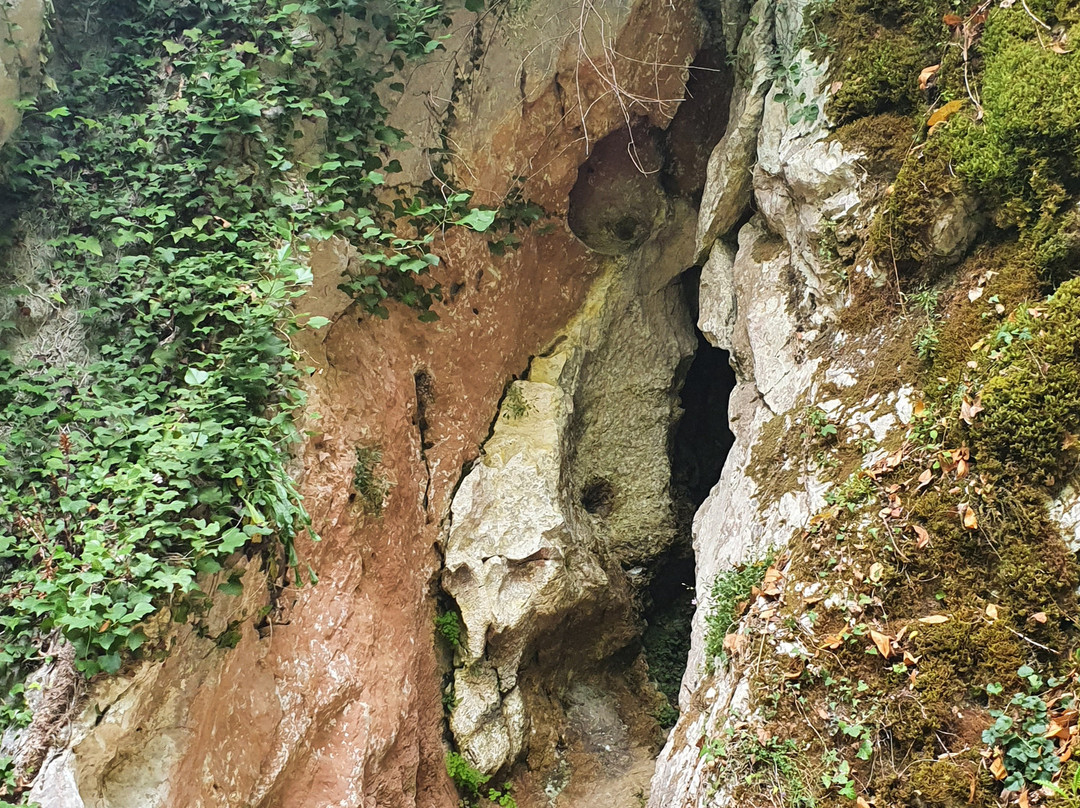 Ruta del Beyu Pen-Amieva必去景点