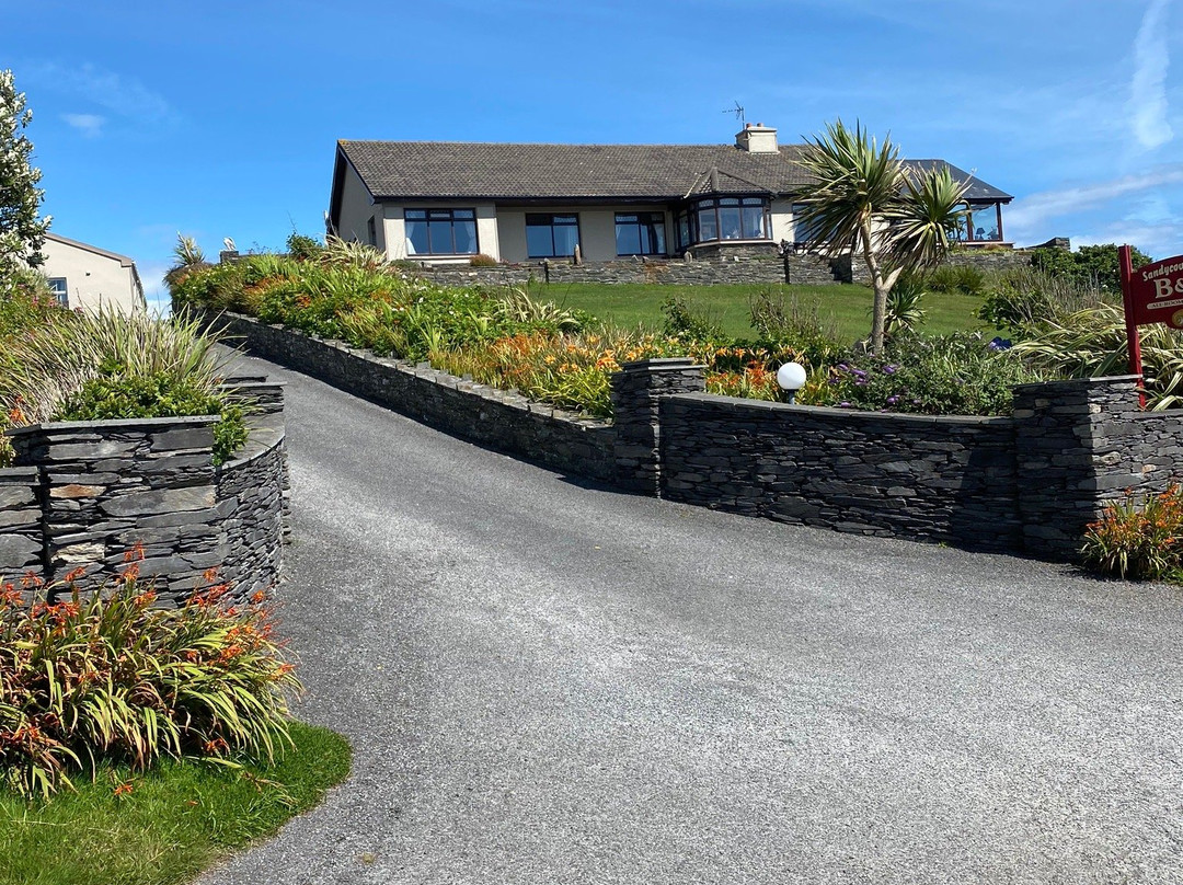 Sandycove House Bed & Breakfast主图