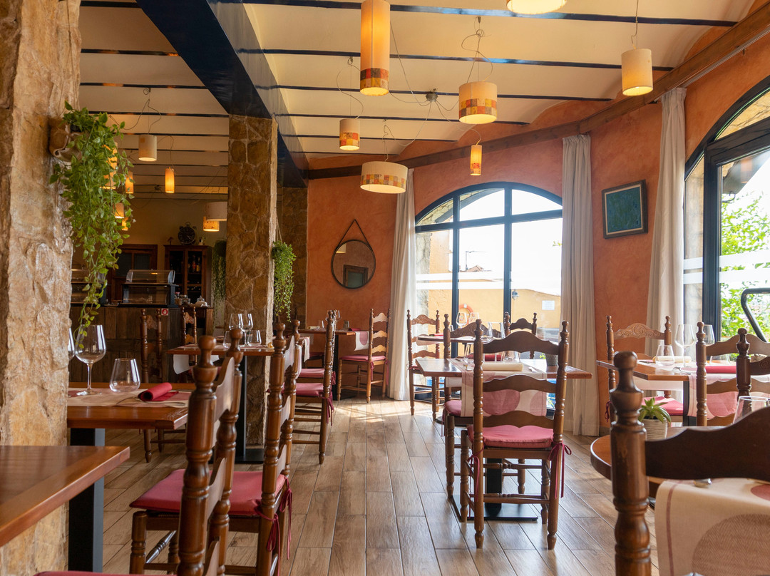 圣若安酒店主图