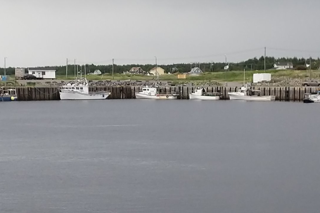 Maison de la Chicoutai-Riviere-au-Tonnerre必去景点