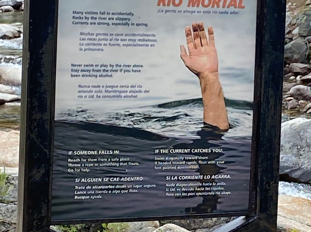 Roaring River Falls-红杉&国王峡谷国家公园必去景点