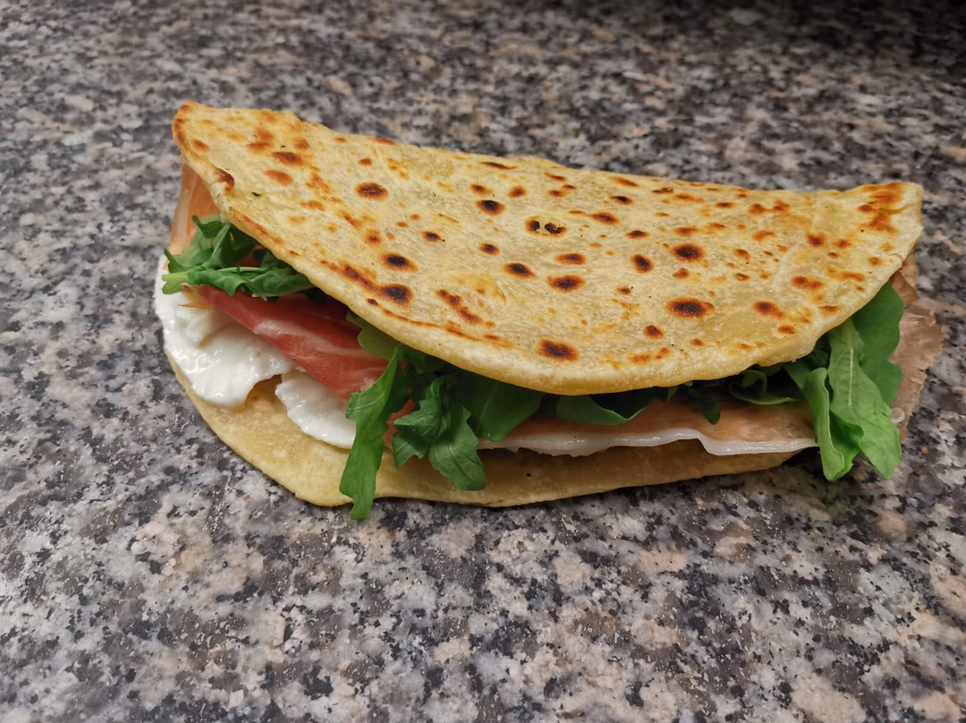 Pub Altamarea Piadineria