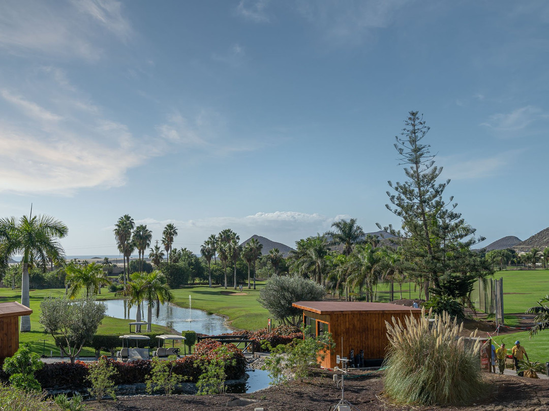 Los Palos Centro de Golf-阿罗纳必去景点