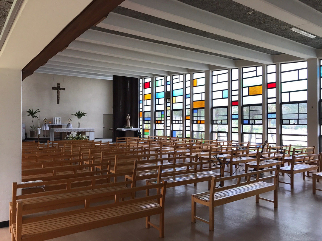 St. Clara Church-与那原町必去景点