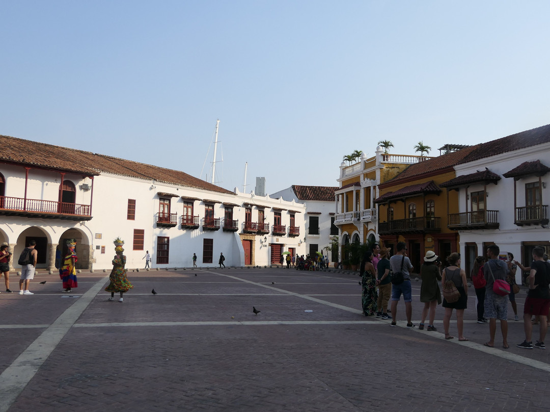 Plaza de la Aduana-卡塔赫纳必去景点
