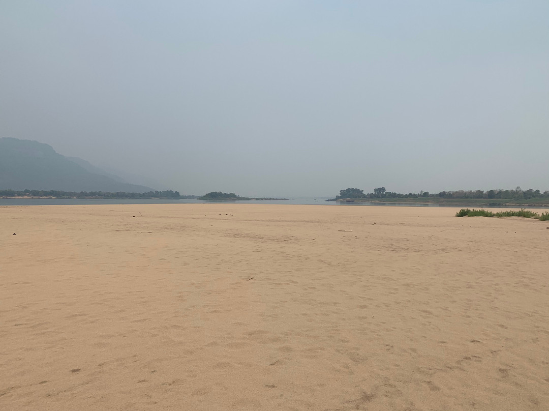 Don Daeng Island-占巴塞省必去景点