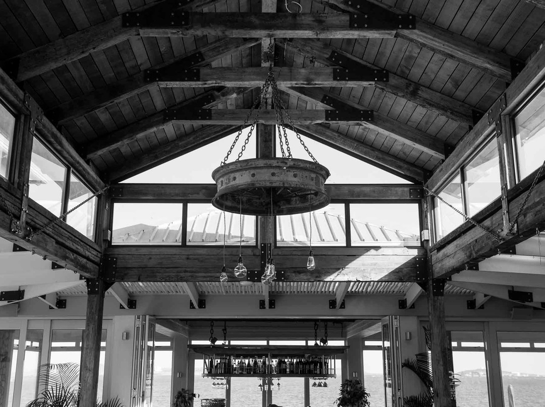 Blue Bay Lodge and Resort主图