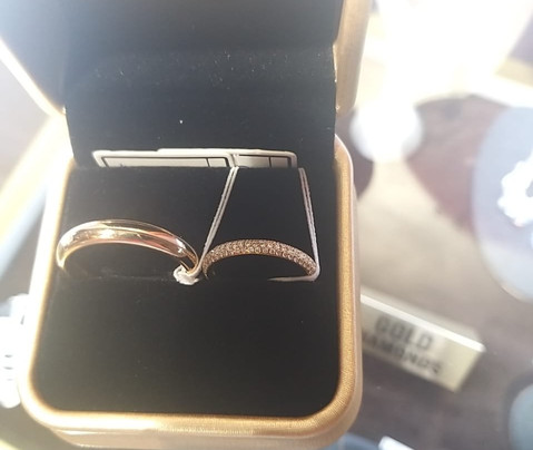 La Ladrona Jewelry Boutique-巴统必去景点