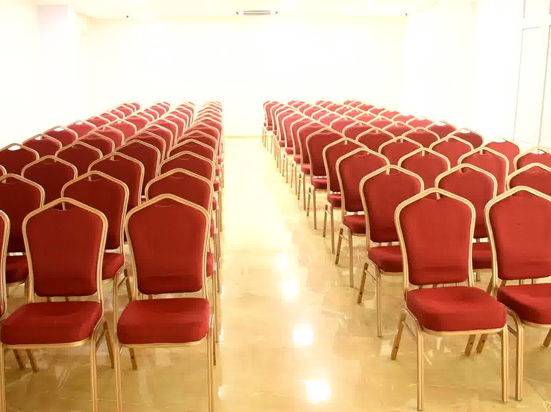 Beland Hospitality Hotel and Tours主图