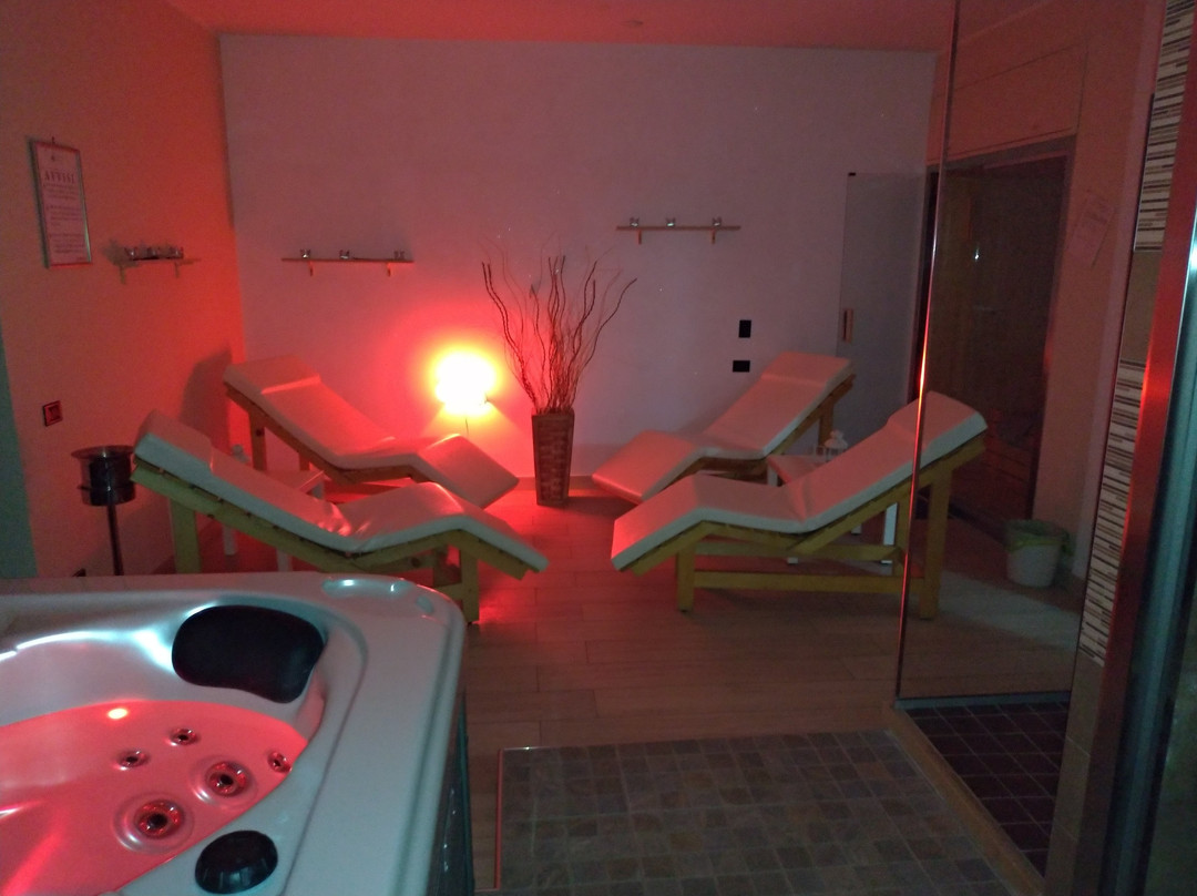 Dimensione Donna beauty spa-Acerra必去景点