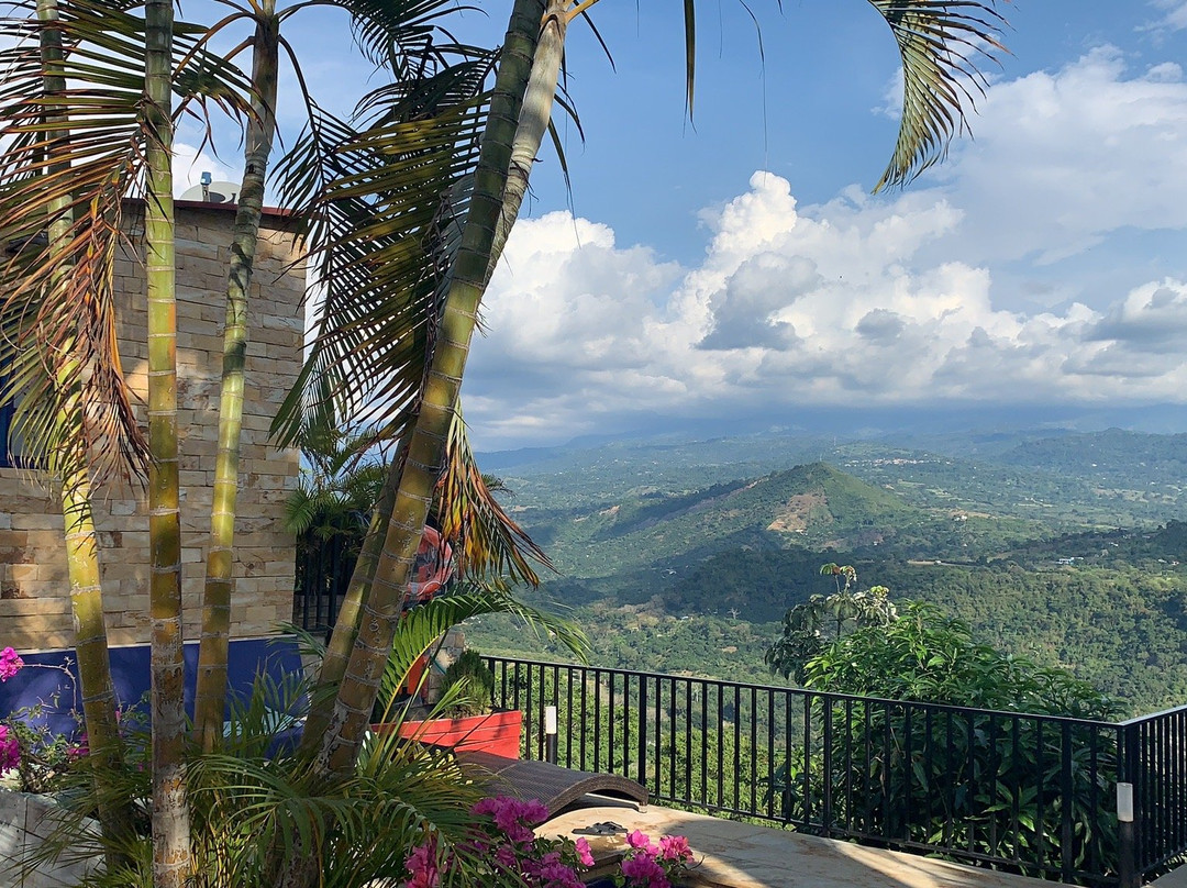 La Suspiradera By Fernando Gaitan主图