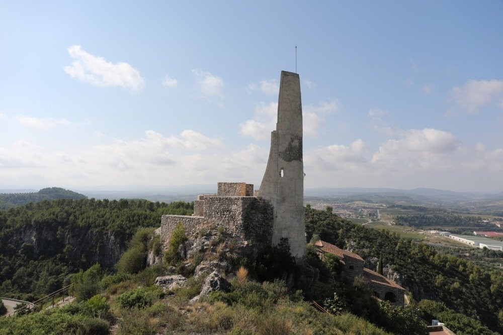 Castell de Subirats景点图片