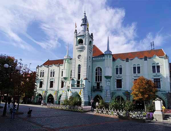 Mukacheve Town Hall景点图片