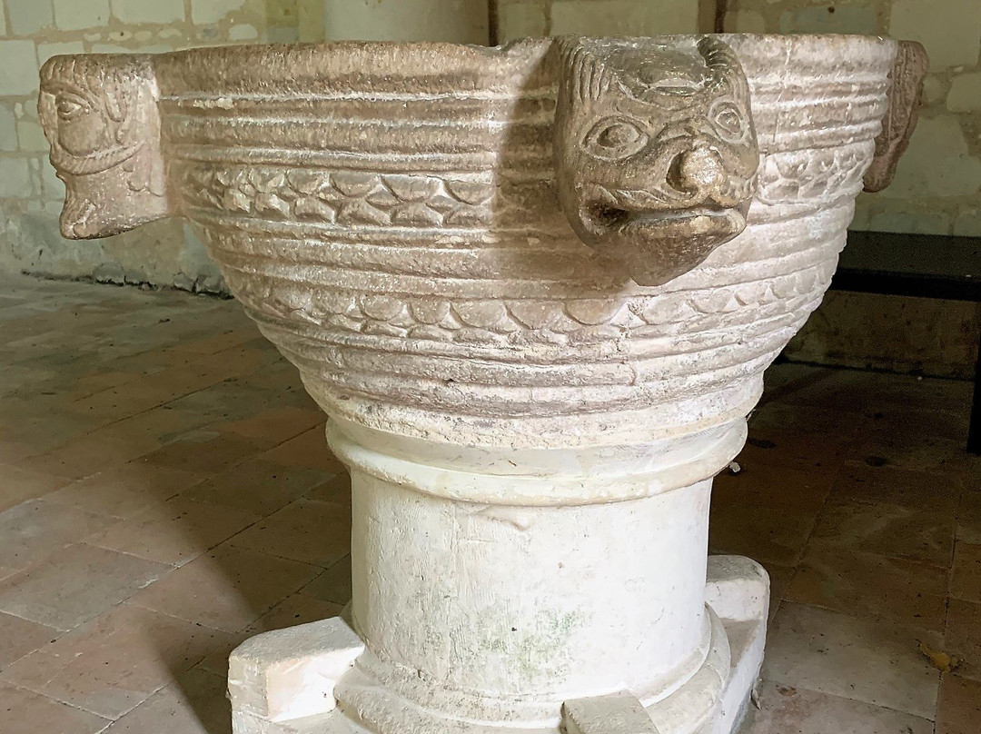 Eglise Saint Aubin景点图片