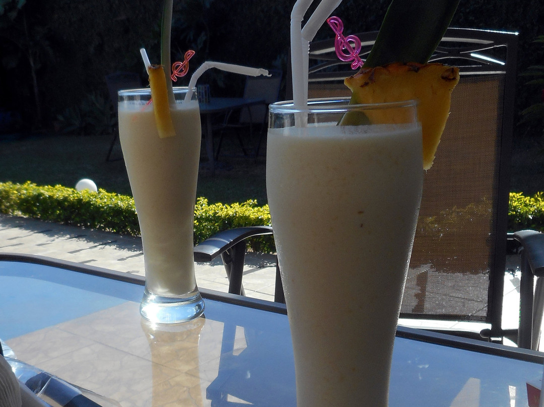 贝乐机场酒店主图