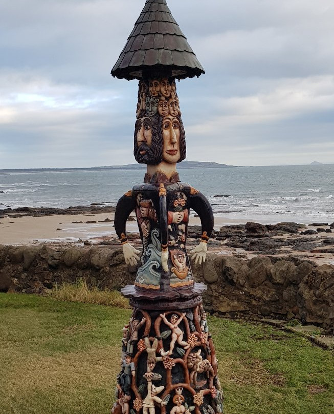 Malagan Sculpture-Lower Largo必去景点