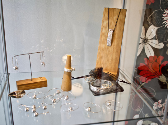 ZilverZmen-厄勒布鲁必去景点