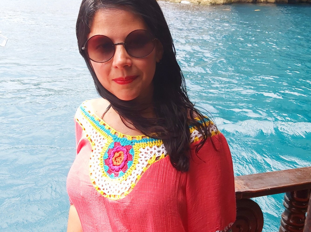 Gruta Azul-阿拉伊阿尔港必去景点