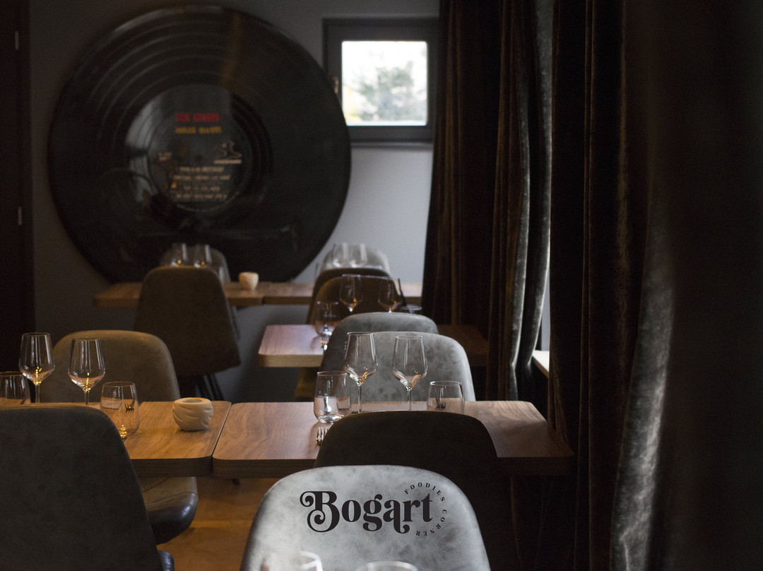 Bogart-Foodies Corner