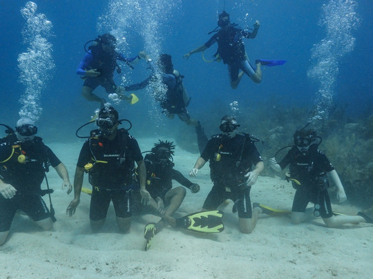Dreamtime Dive Center-Mahahual必去景点