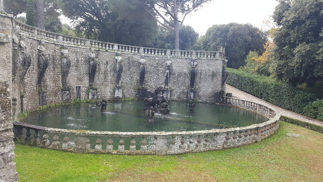 Fontana del Pegaso景点图片