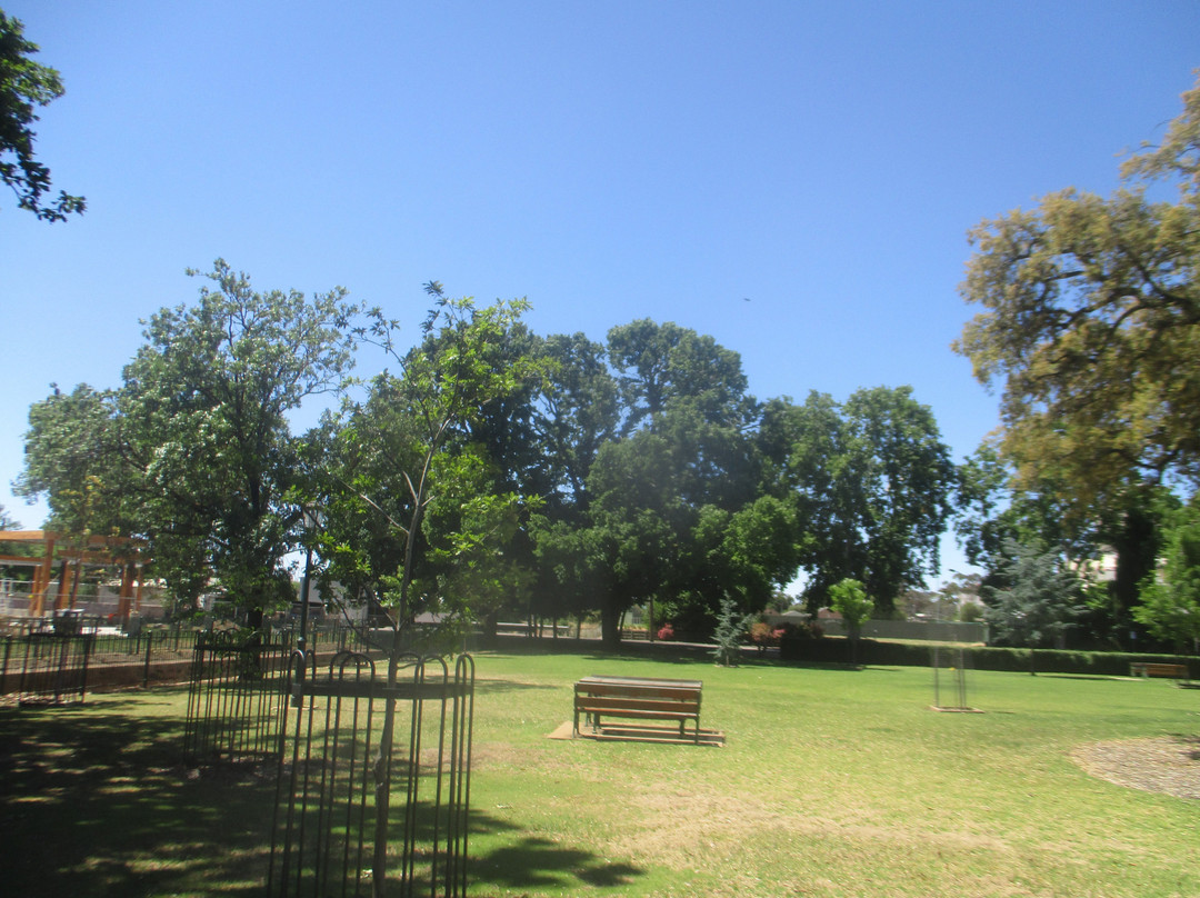 Queen Mary botanic Gardens-St Arnaud必去景点