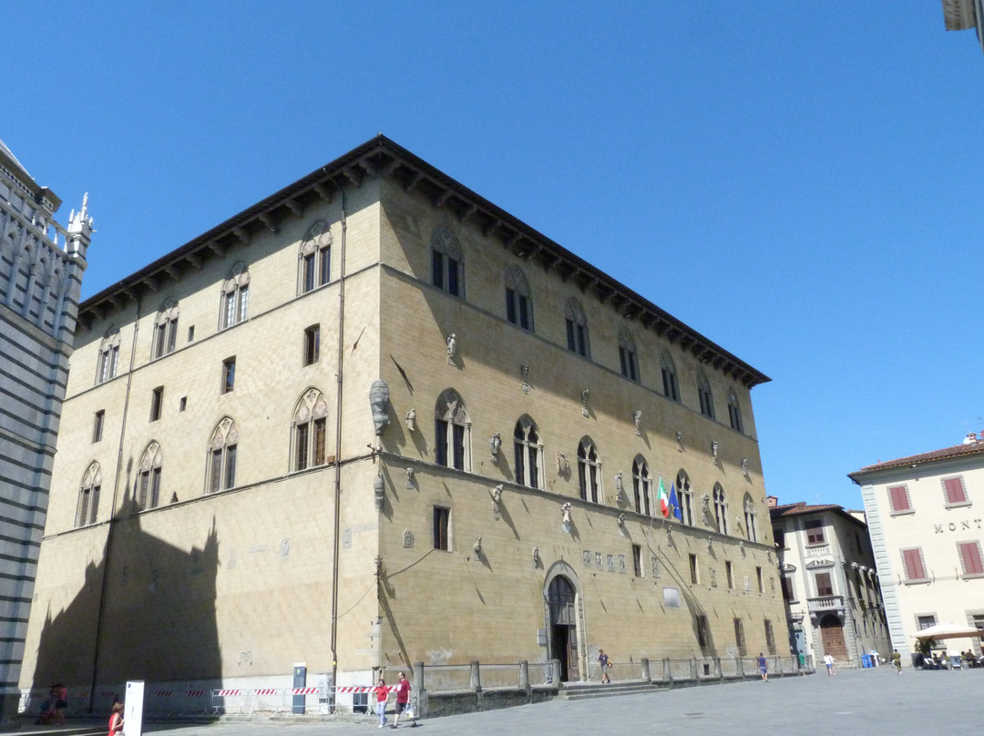 Palazzo Pretorio-皮斯托亚必去景点