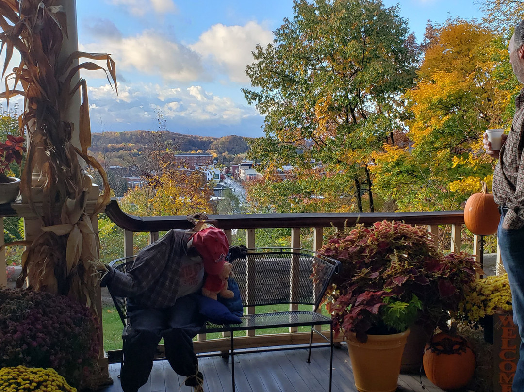 Graceland Inn & Restaurant主图