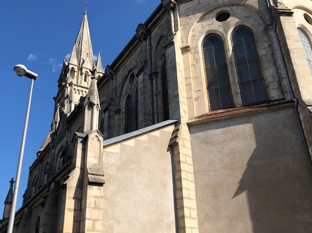 Église Saint-Barthélemy景点图片