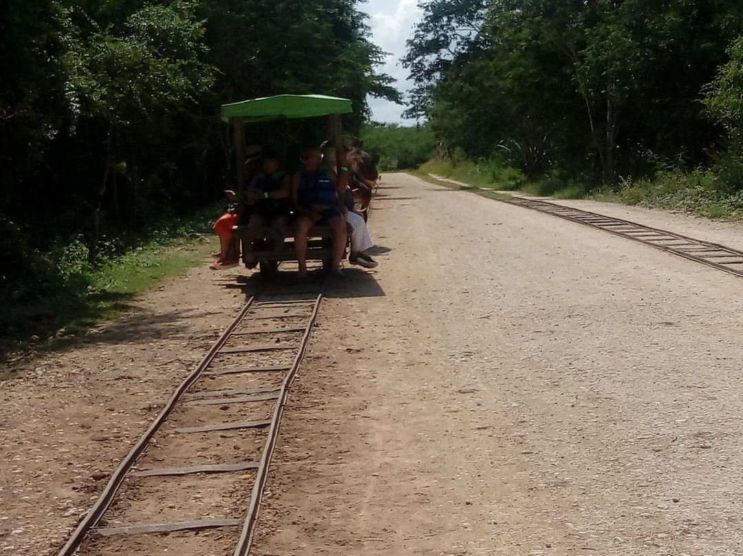 HOMUN CUZAMA CENOTES-梅里达必去景点