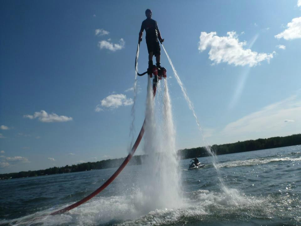 Canadian Jetpack Adventures-西尔万湖必去景点