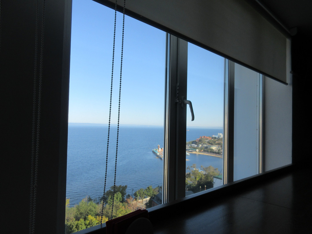 符拉笛沃斯托克阿兹姆特酒店主图