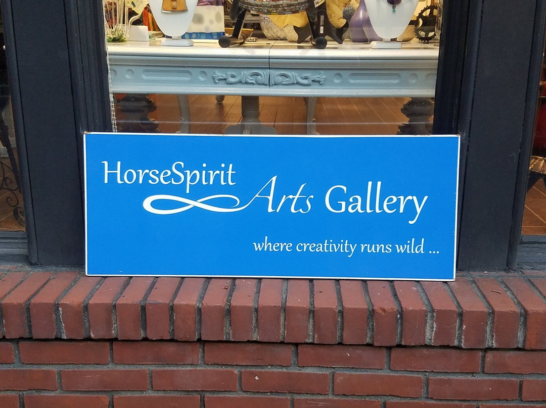 HorseSpirit Arts Gallery景点图片
