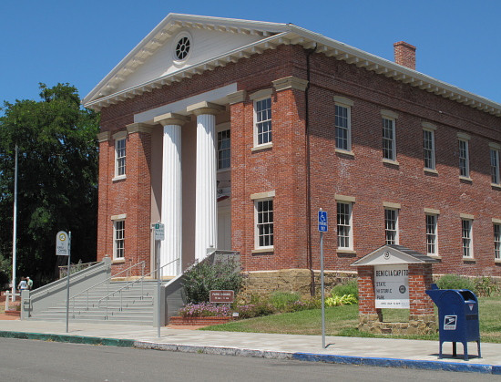 Port Costa旅游景点-Benicia Capitol State Historic Park