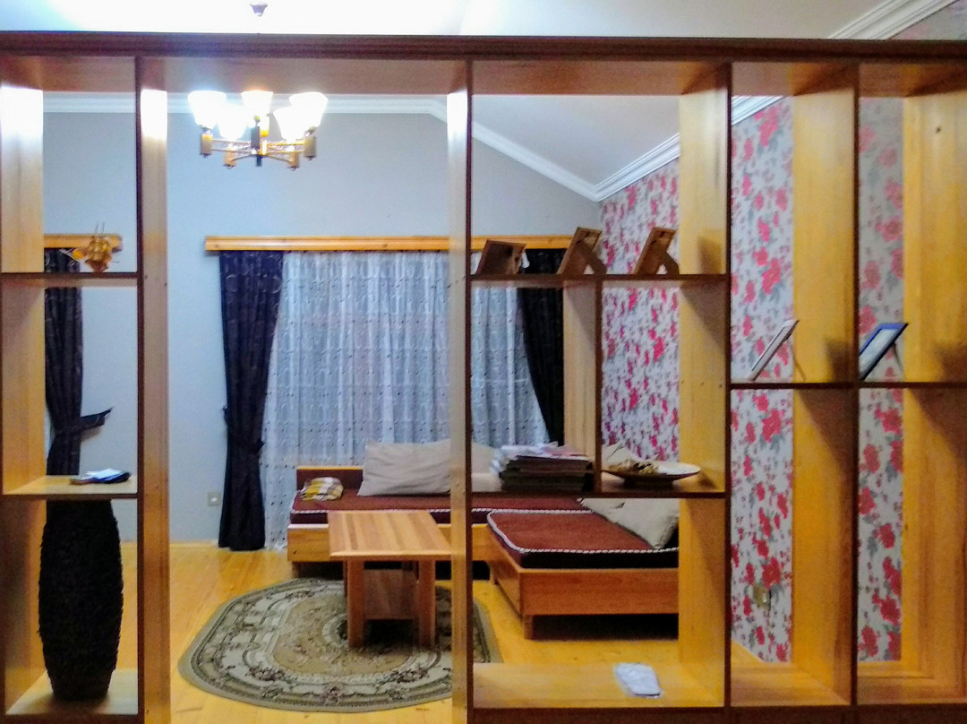 Hello Qusar Hotel主图