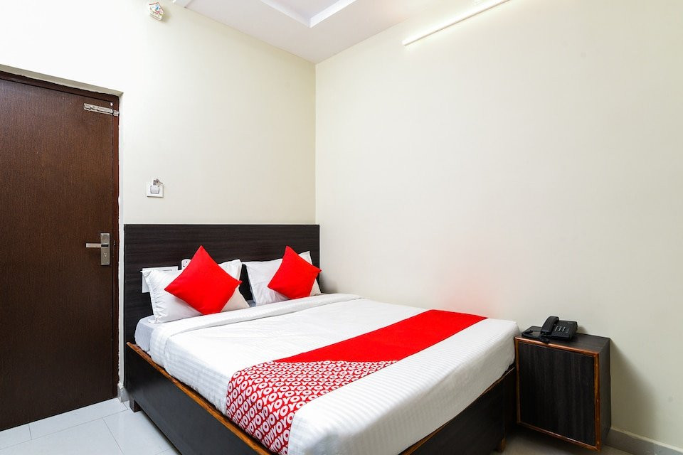 OYO 27635 Hotel Haripriya主图