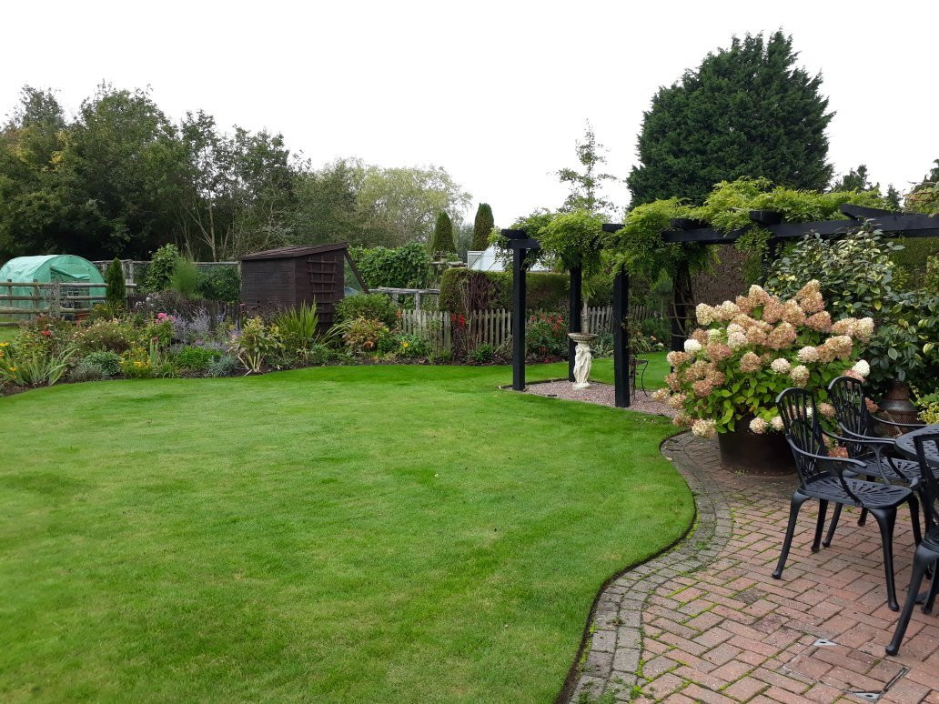 Tudor Barn Farmhouse Bed & Breakfast主图