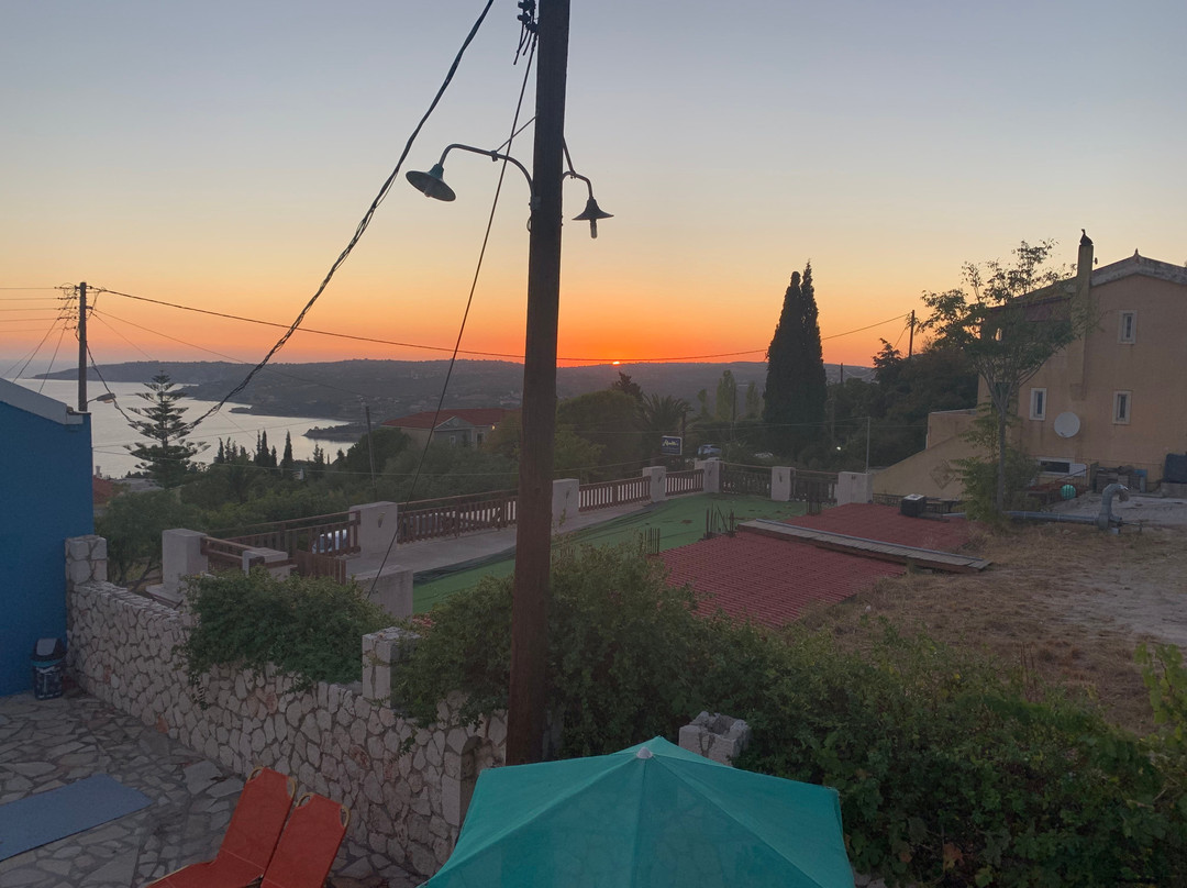 Casa De Blue Studios主图