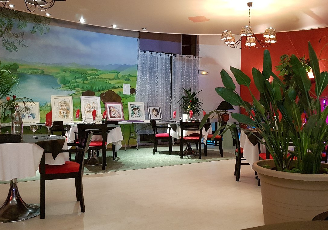 Hotel Les Chataigniers主图