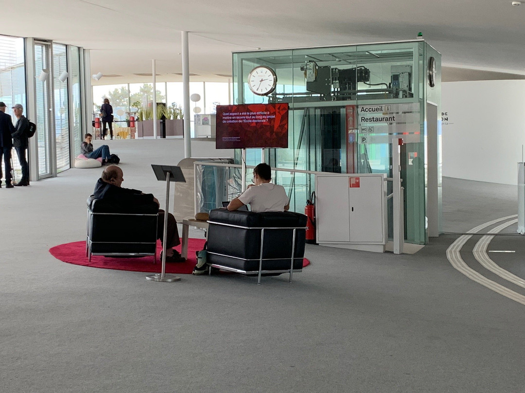 Rolex Learning Center EPFL-洛桑必去景点